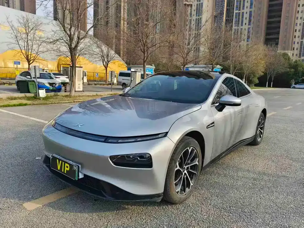 XPeng P7