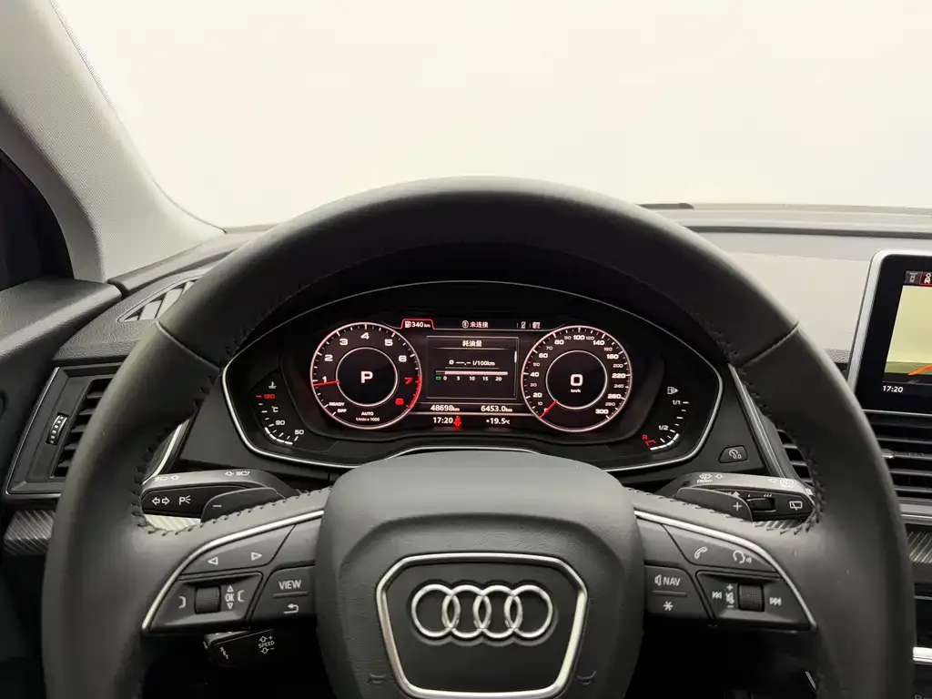 Audi Q5L — фото 4