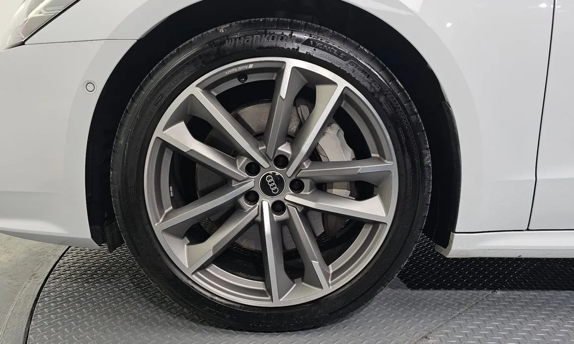 Audi A7 2021 из KR, фото 5
