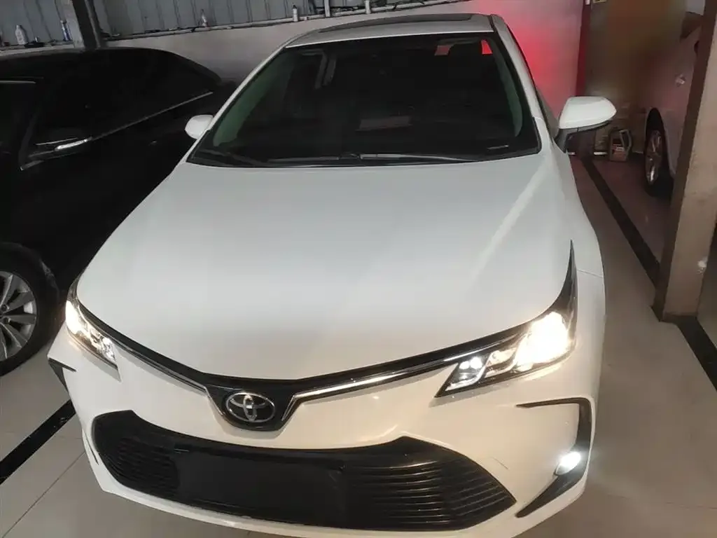 Toyota Corolla 2022 из CN, фото 6