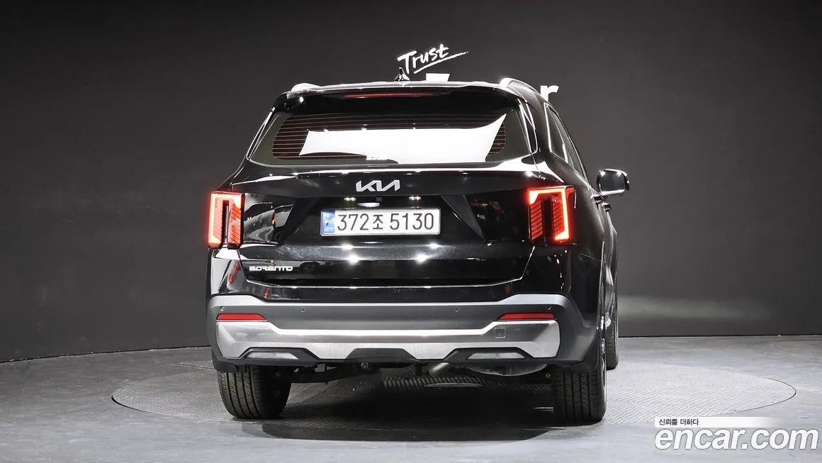 Kia Sorento — фото 3