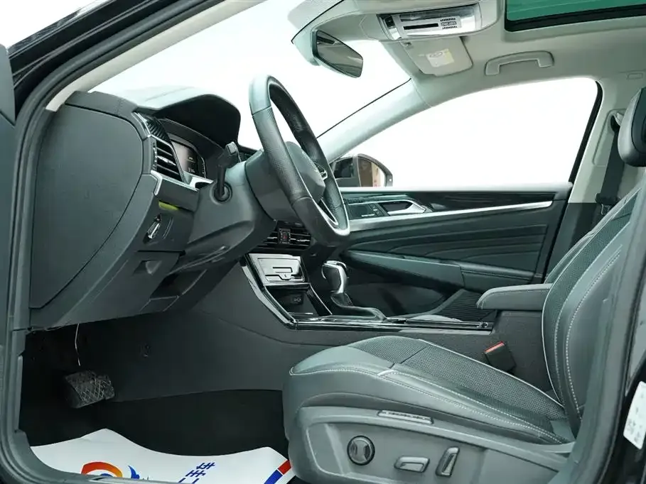Volkswagen Passat — фото 5