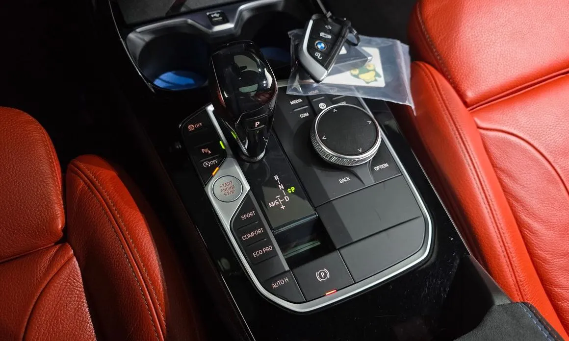 BMW 1-Series 2021 из KR, фото 10