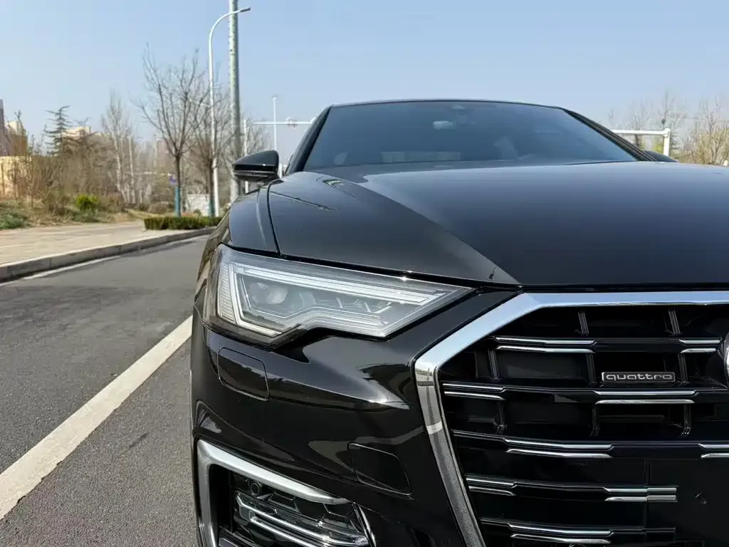 Audi A6L 2025 из CN, фото 10
