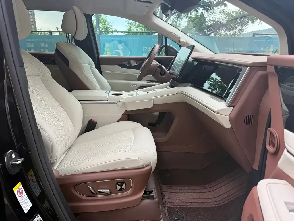 BYD Xia 2025 из CN, фото 9