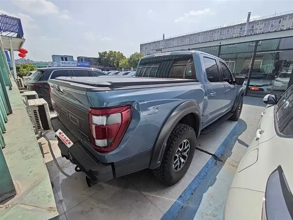 Ford F-150 Raptor — фото 5