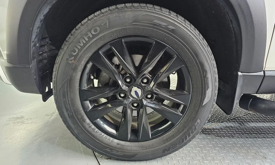 KG Mobility (Ssangyong) Rexton — фото 10