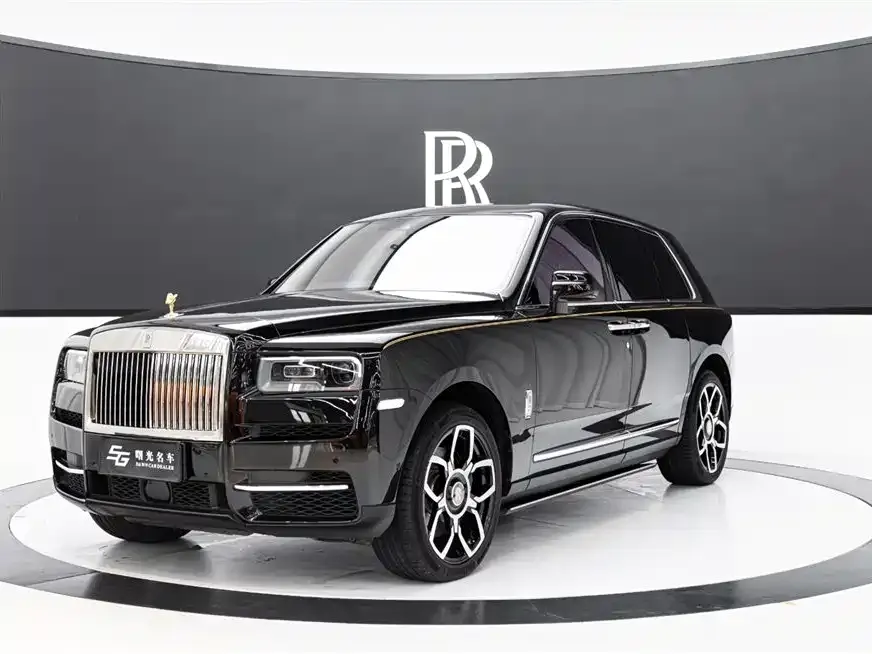 Rolls-Royce Cullinan — фото 1