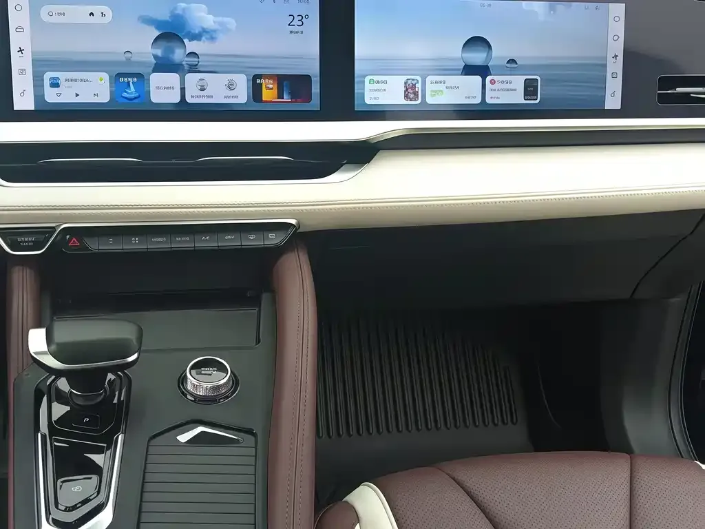 Geely Xingyue L 2024 из CN, фото 2