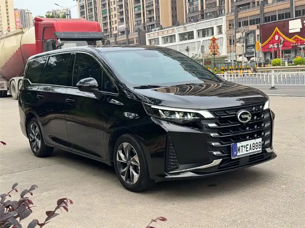GAC Motor Trumpchi M6 — фото 6