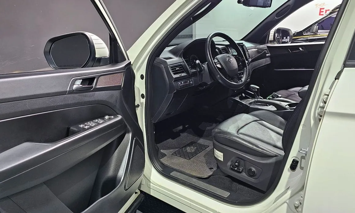 KG Mobility (Ssangyong) Rexton 2022 из KR, фото 6