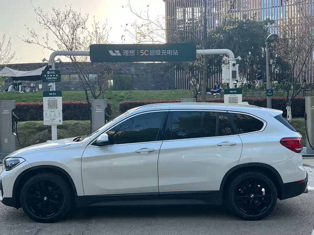 BMW X1 2021 из CN, фото 6