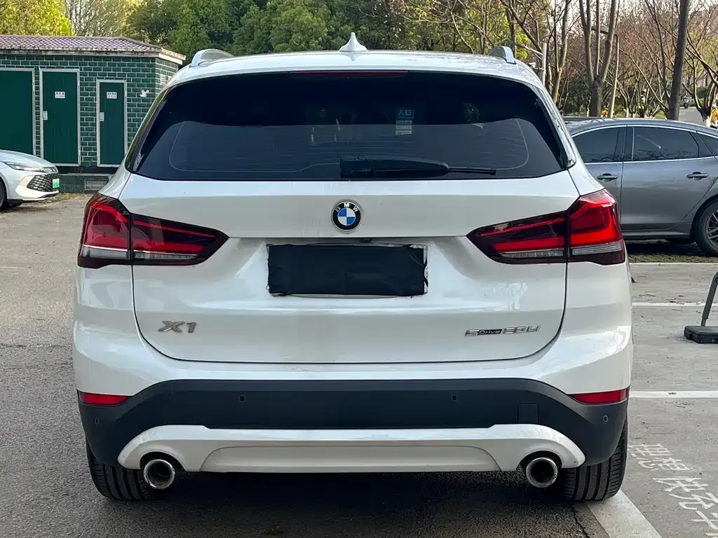 BMW X1 2021 из CN, фото 5