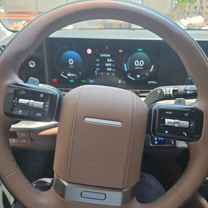 Hyundai Grandeur 2023 из KR, фото 1