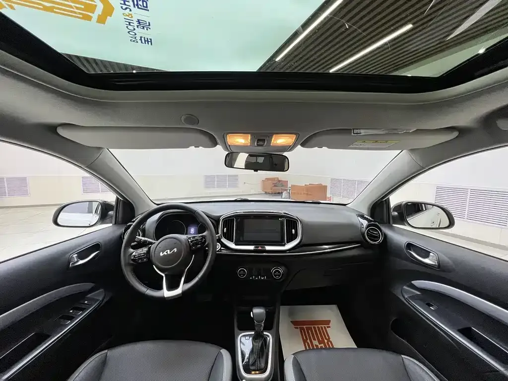 Kia KX1 2021 из CN, фото 9