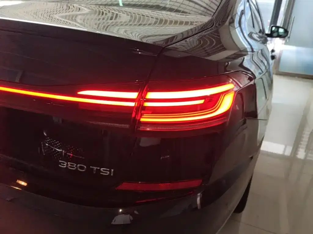 Volkswagen Passat — фото 9