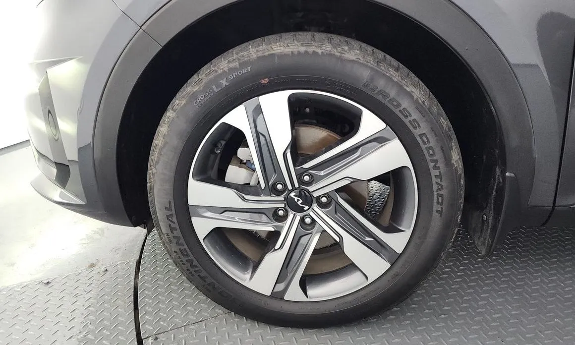 Kia Sorento — фото 4