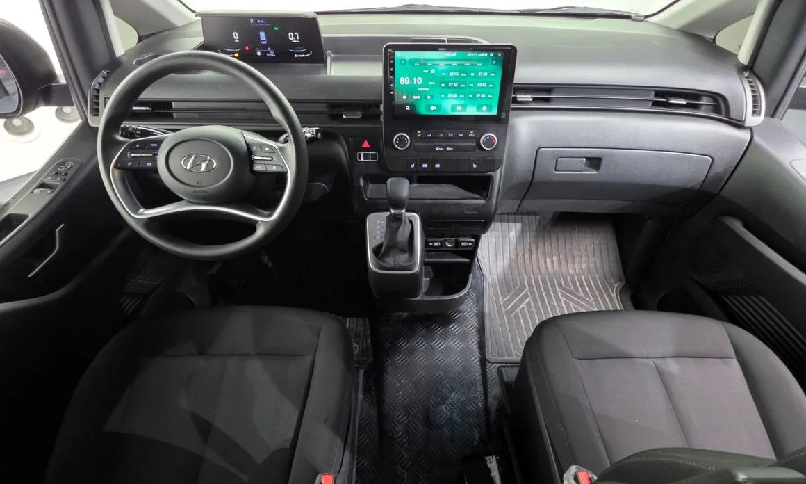 Hyundai Staria 2023 из KR, фото 7