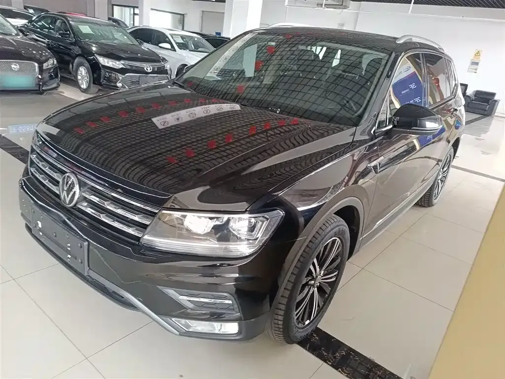 Volkswagen Tiguan L 2021 из CN, фото 8
