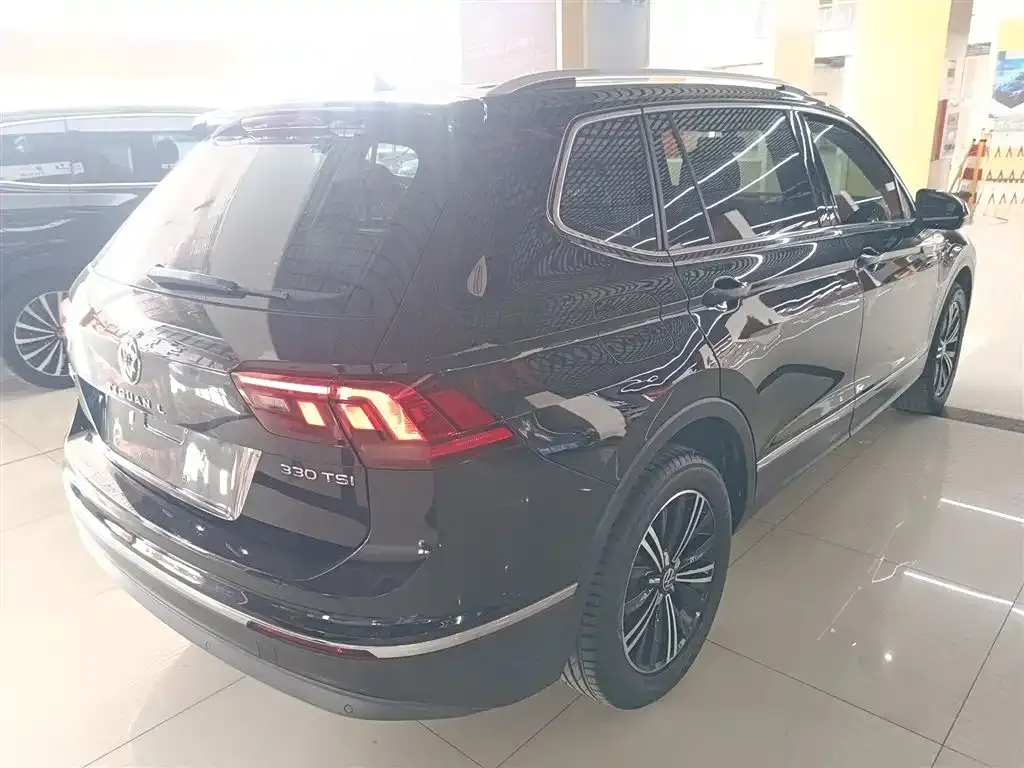 Volkswagen Tiguan L 2021 из CN, фото 9