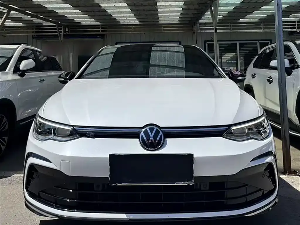 Volkswagen Golf — фото 8