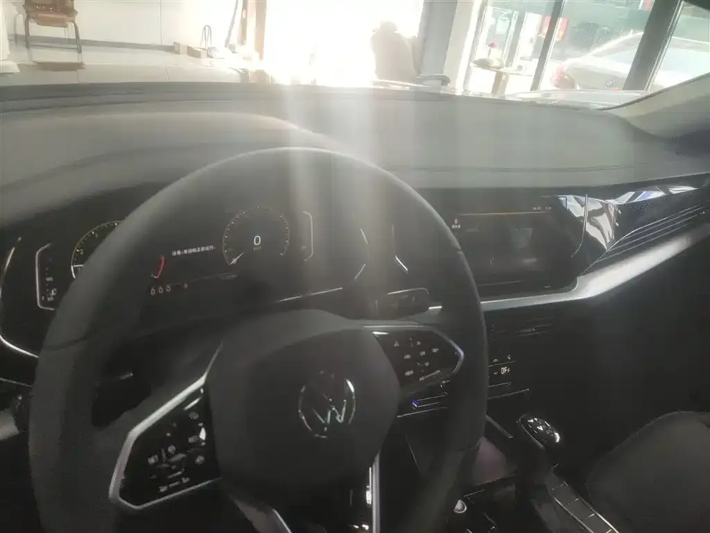 Volkswagen Passat — фото 8