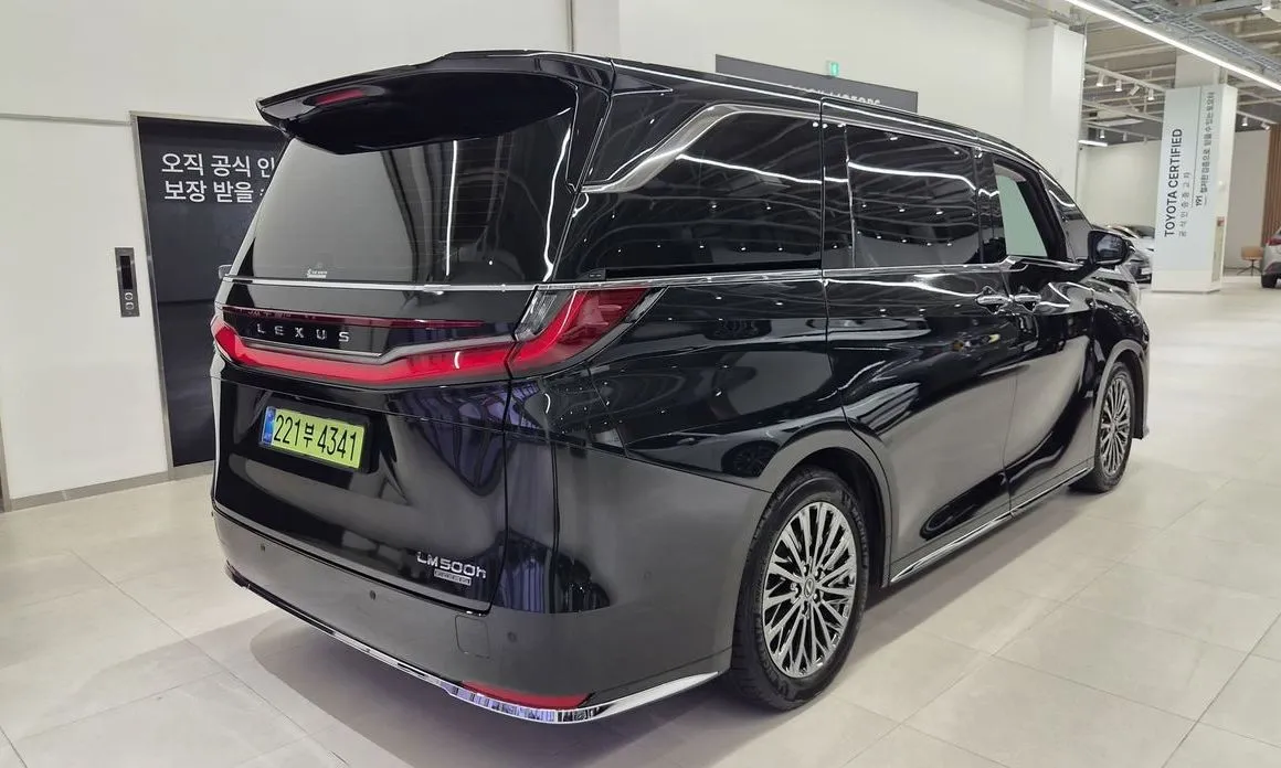Lexus LM 2025 из KR, фото 4
