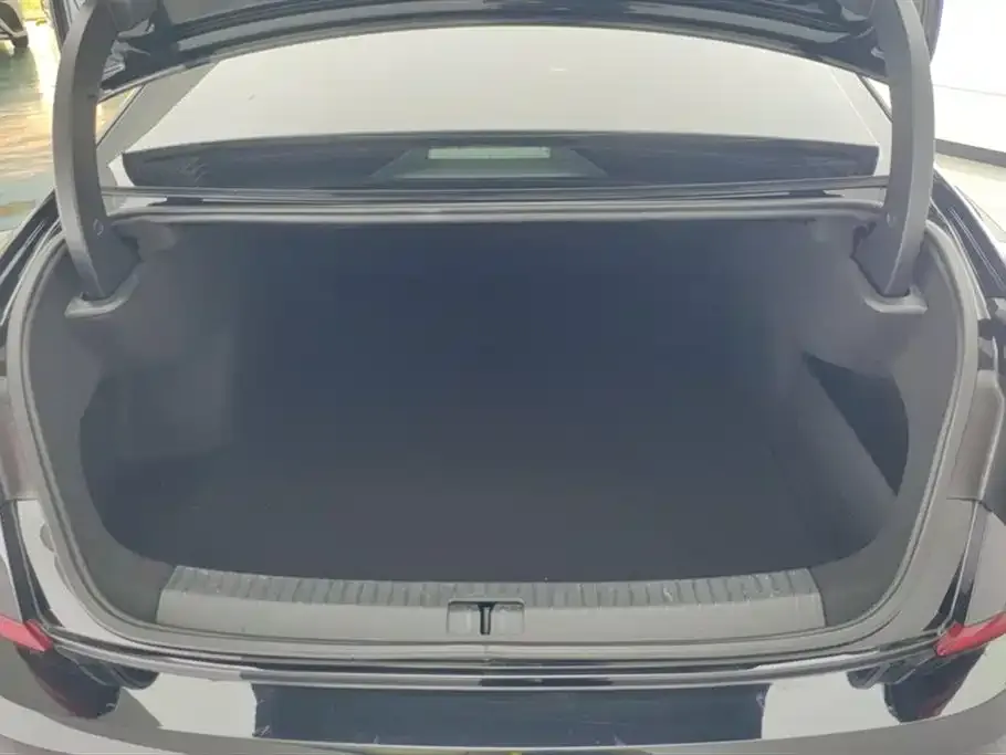 Volkswagen Passat — фото 4