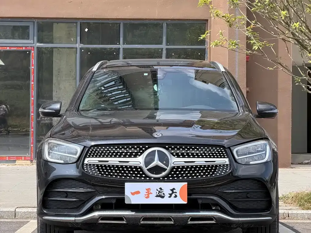 Mercedes-Benz GLC — фото 1