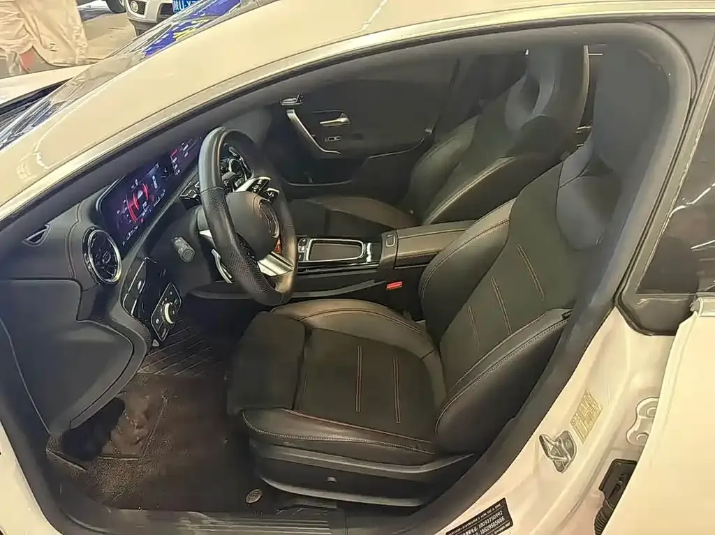 Mercedes-Benz CLA (Import) — фото 2