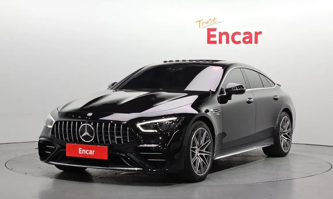 Mercedes-Benz AMG GT — фото 1