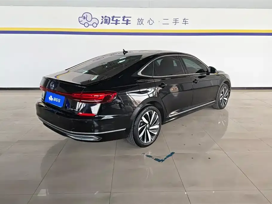 Volkswagen Passat — фото 6