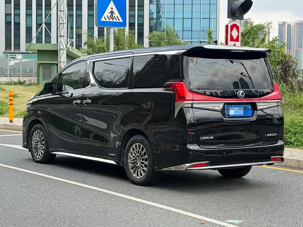 Lexus LM 2021 из CN, фото 7