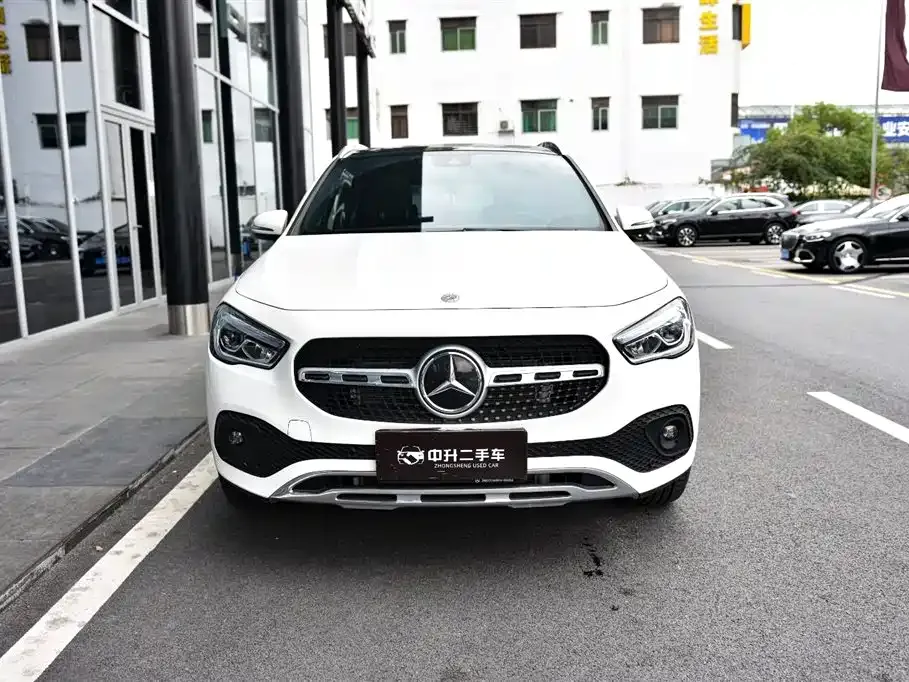 Mercedes-Benz GLA — фото 3