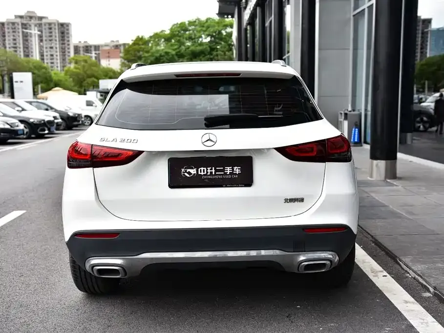Mercedes-Benz GLA — фото 7