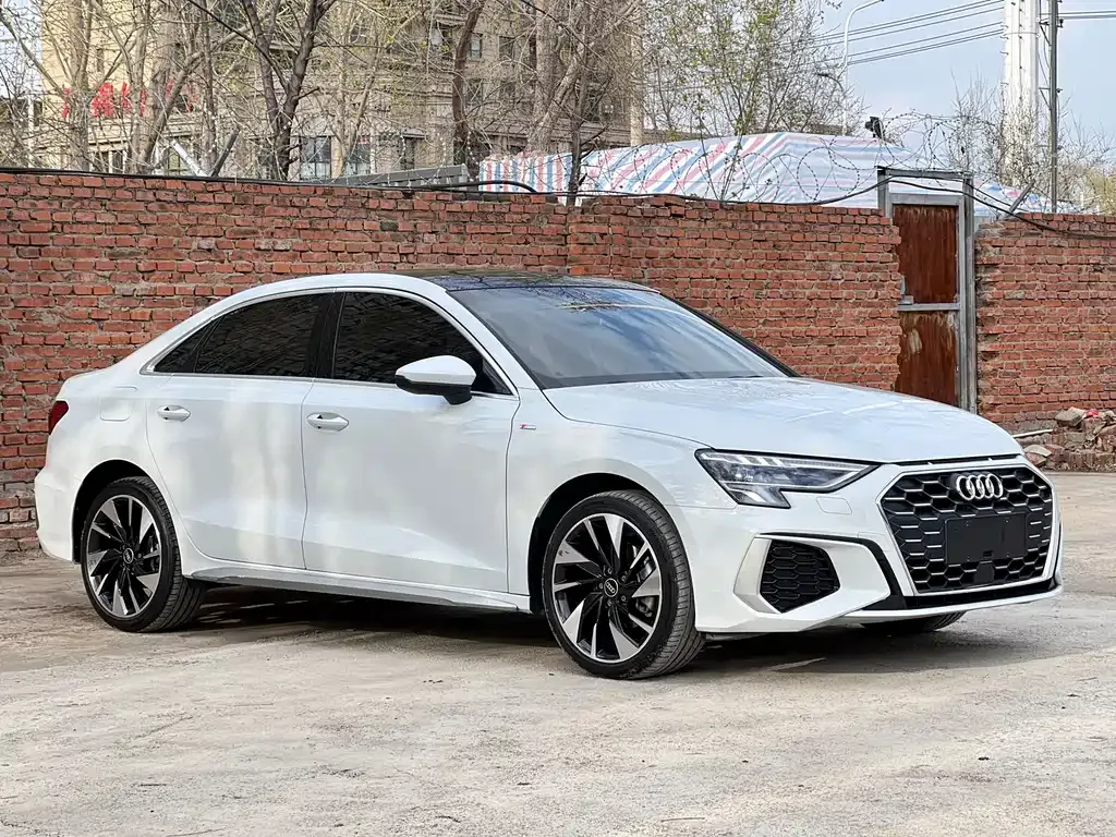 Audi A3 — фото 6