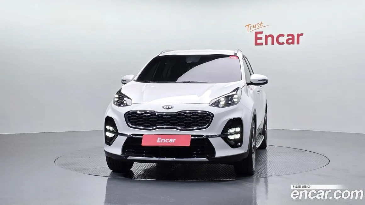 Kia Sportage — фото 10