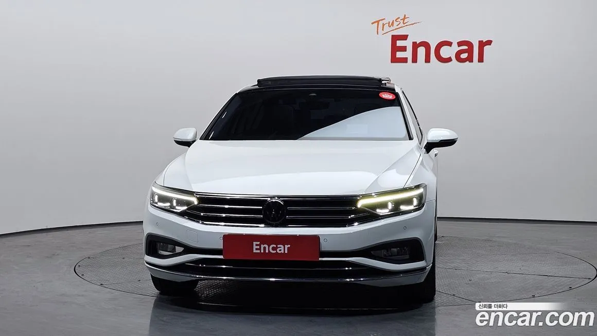 Volkswagen Passat 2022 из KR, фото 4