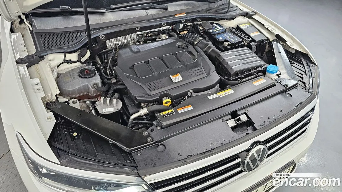 Volkswagen Passat 2022 из KR, фото 8