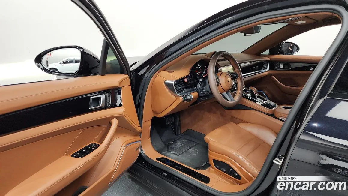 Porsche Panamera 2024 из KR, фото 10