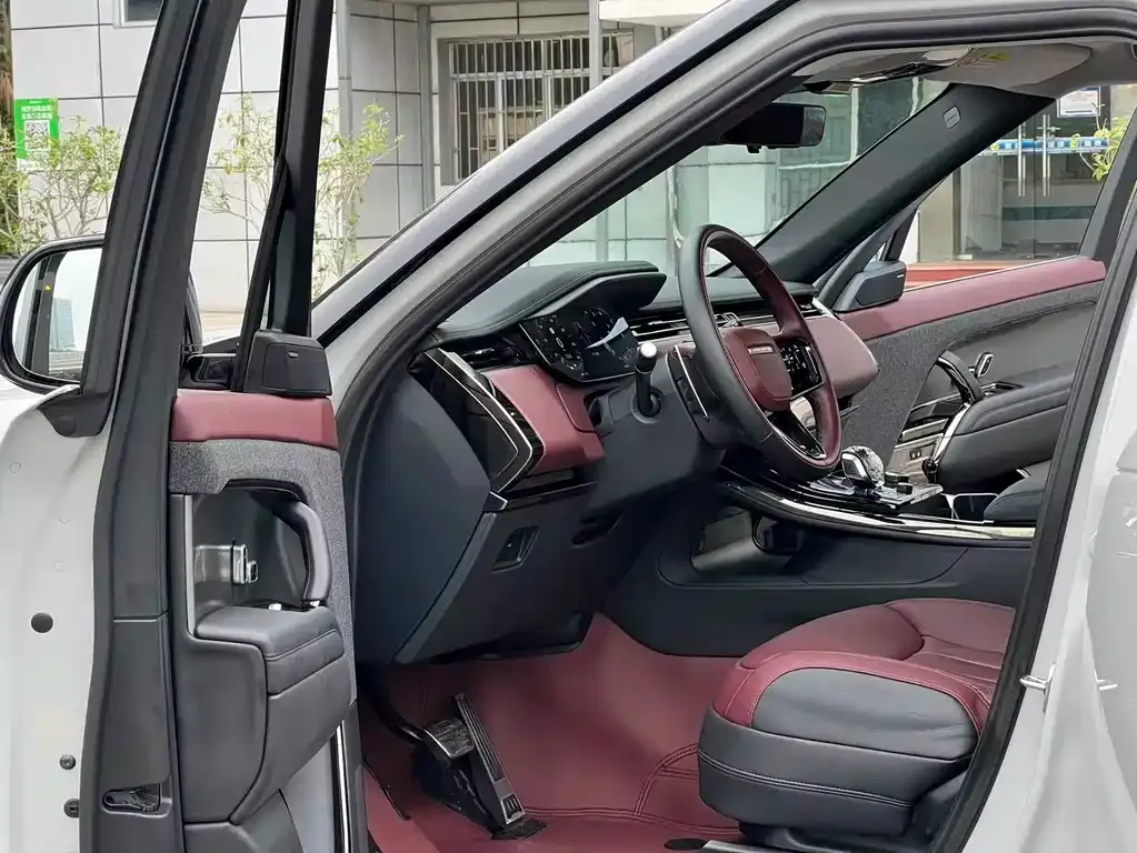 Land Rover Sport 2023 из CN, фото 3