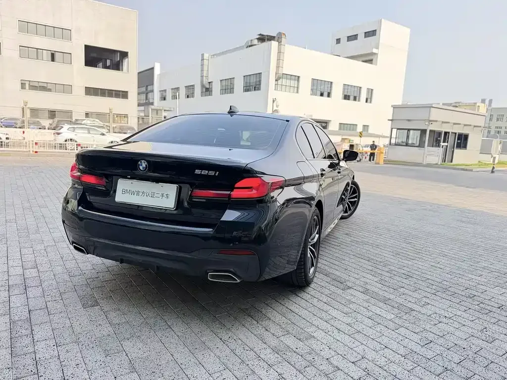 BMW 5 Series (Import) — фото 8