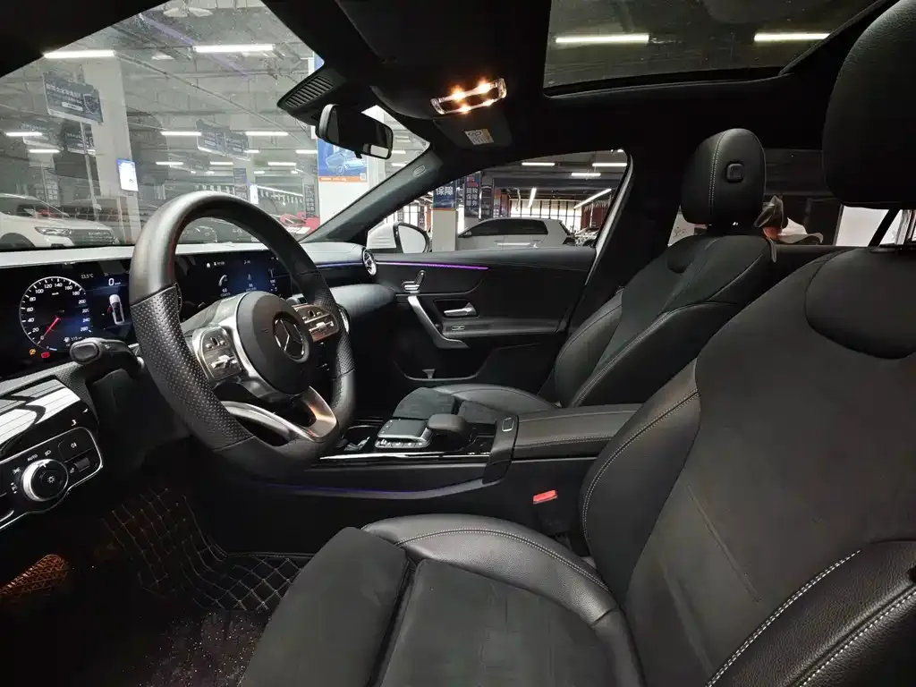 Mercedes-Benz A-Class 2022 из CN, фото 10