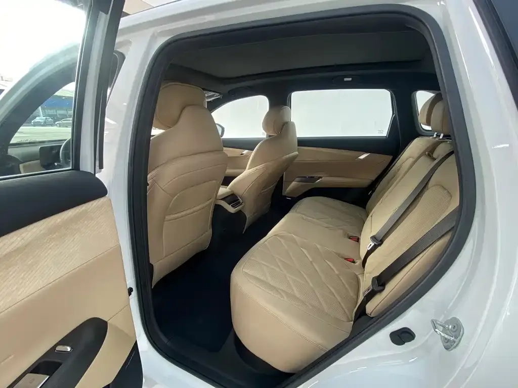 Changan CS75PLUS — фото 6
