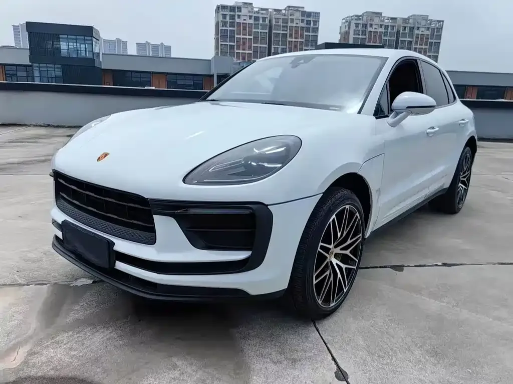 Porsche Macan — фото 1