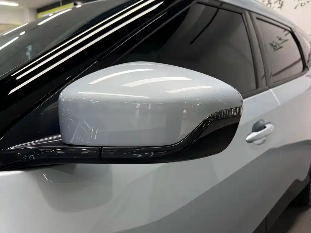 Chevrolet Menlo 2022 из CN, фото 7