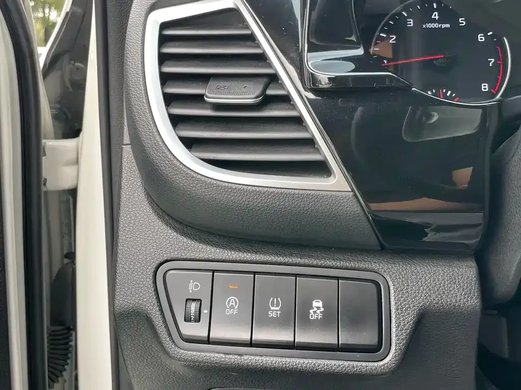 Kia KX3 — фото 6