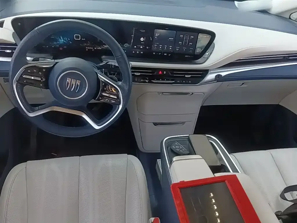 Buick Century 2024 из CN, фото 9