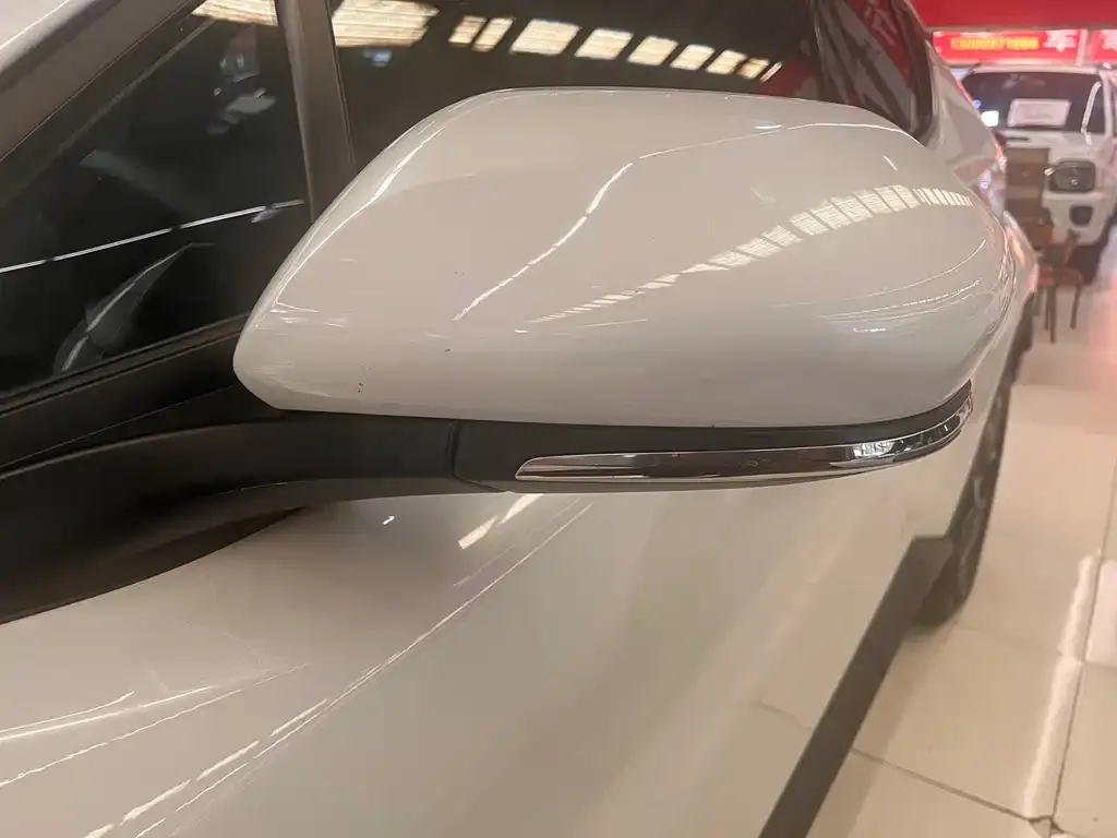 Toyota C-HR 2024 из CN, фото 8