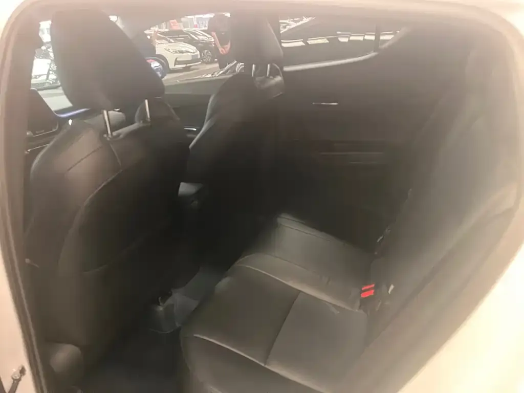 Toyota C-HR 2024 из CN, фото 10